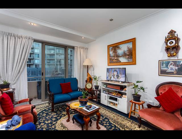 1 BEDROOM APARTMENT SOLD IN TYGER WATERFRONT